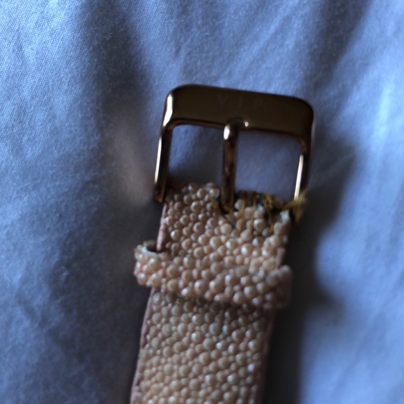 Watch - Picture 2 of 6